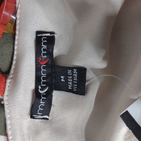 Multicolor Striped Jumpsuit Size Medium Rainbow Stripes Pockets Dillards NWT - Picture 10 of 11